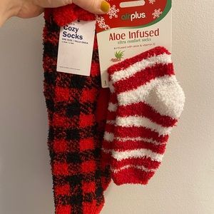 NWT Cozy Slipper Socks